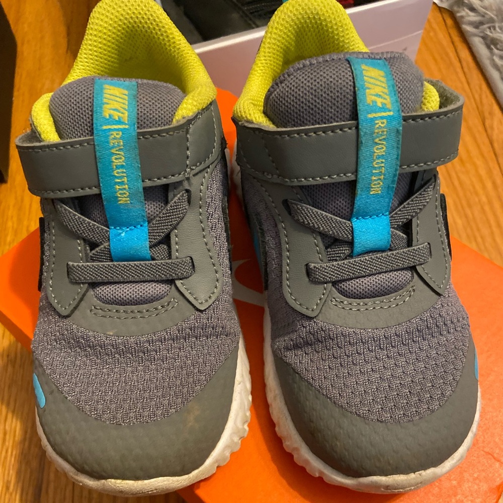 Toddler Nike Revolution Sneakers